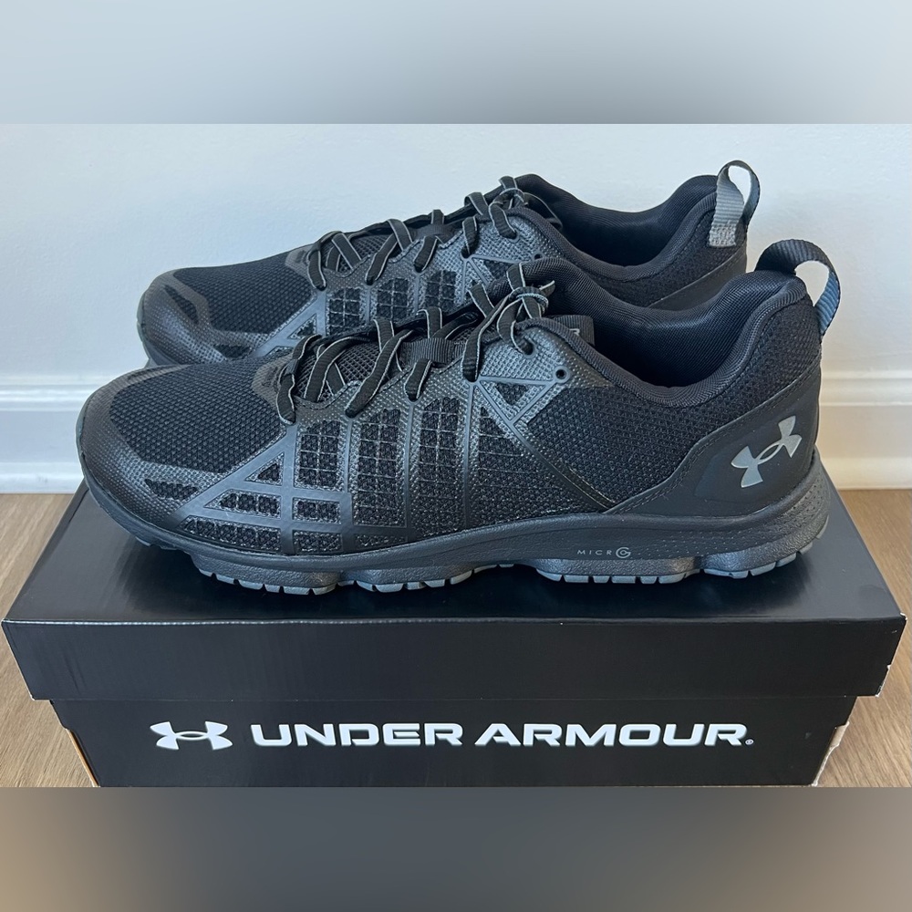 NEW Men's Under Armour Micro G Strikefast Tactical Shoes, Black